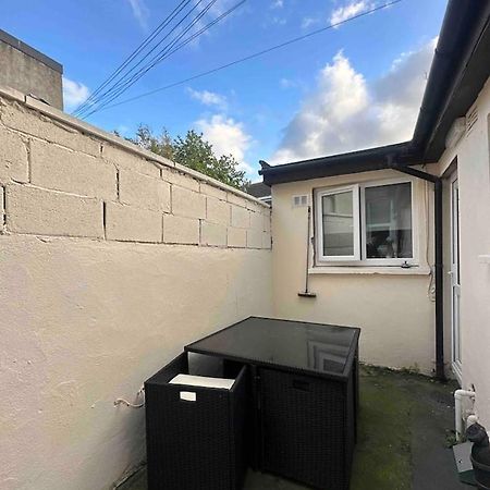 ダブリンPrivate Cosy Studio - A1 Locationアパートメント エクステリア 写真